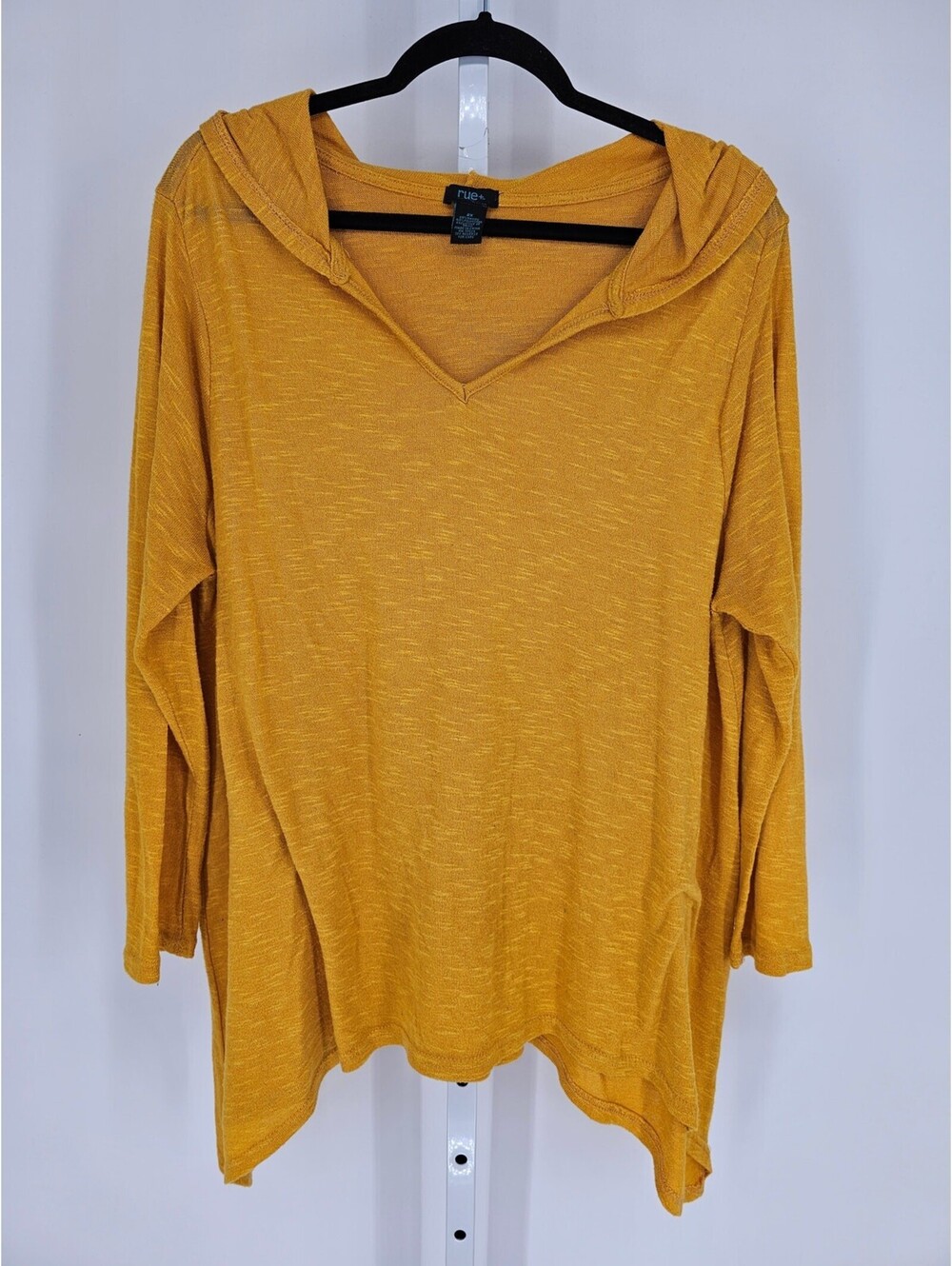 Rue 21 + Womens Sz 2X Long Sleeve Hooded T Shirt Mustard Yellow Gold